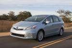Toyota Prius V 2011 года